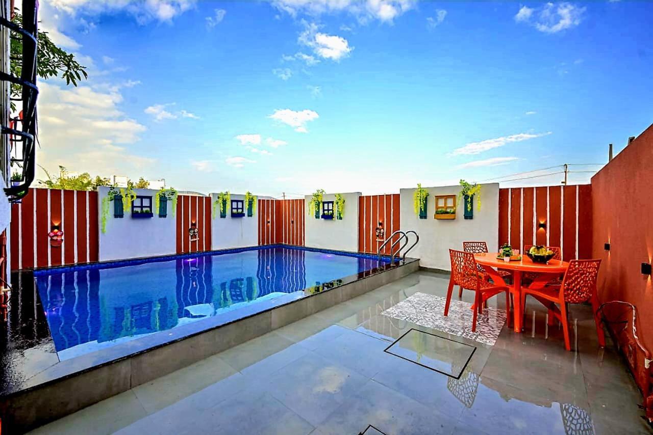 Ll Empyrean Stay Ll Airawat Villa Ll 2Bhk Ll Ac Ll Private Pool Ll Wifi Ll Lonavala Kültér fotó